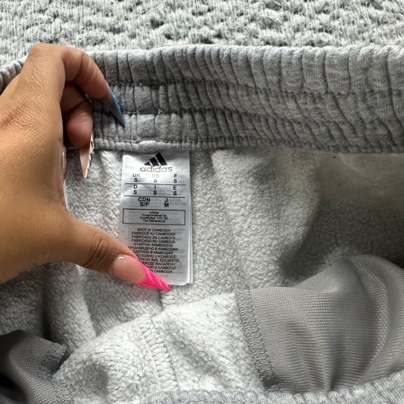 Adidas Sweat Shorts Mens Small Gray Cotton Blend 11 inch Inseam 3 Strips - Picture 3 of 10